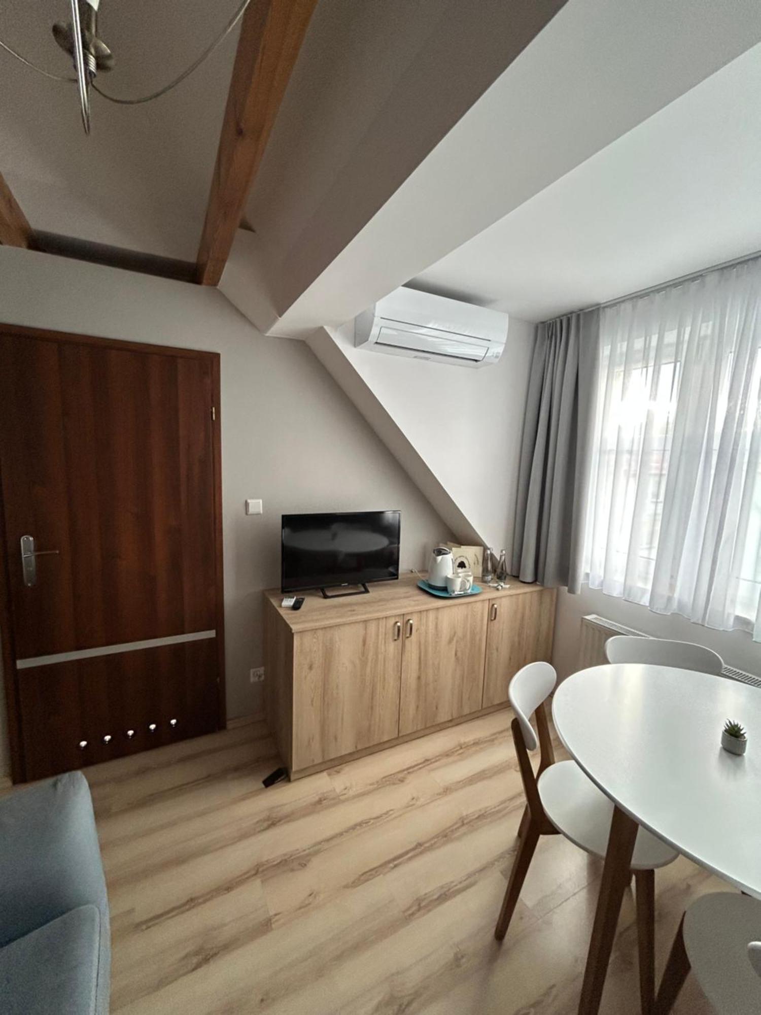 Pod Lipami Privat overnatting *